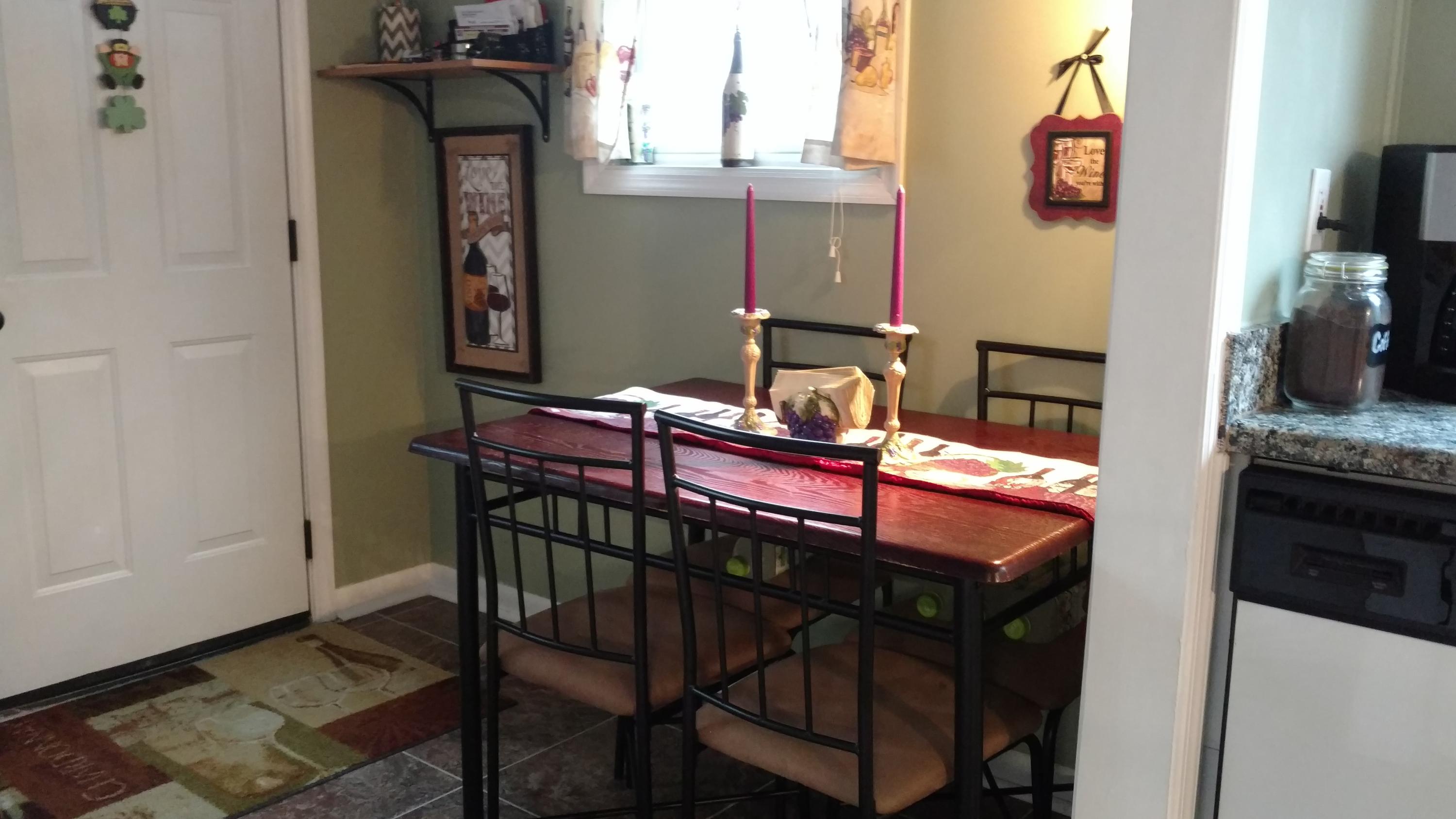 59 Ridgeland Road Rossville, GA 30741 - Photo 5 of 27 dining area