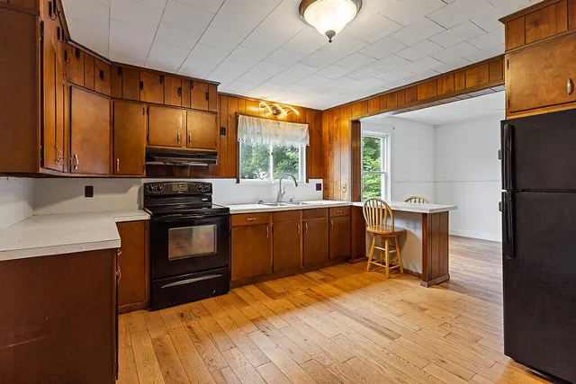 $200,000 | 7 James Street, Bingham, ME 04920