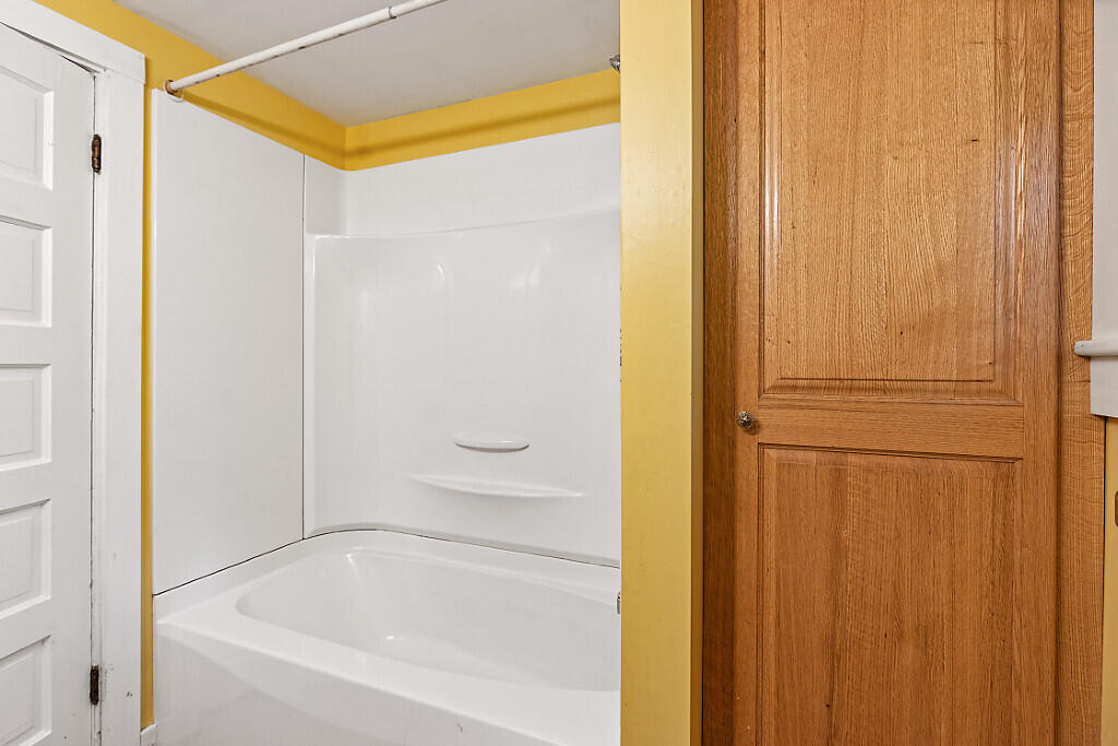 7 James Street Bingham, ME 04920 - Photo 31 of 45 12_BP5A0036_DxO_mls