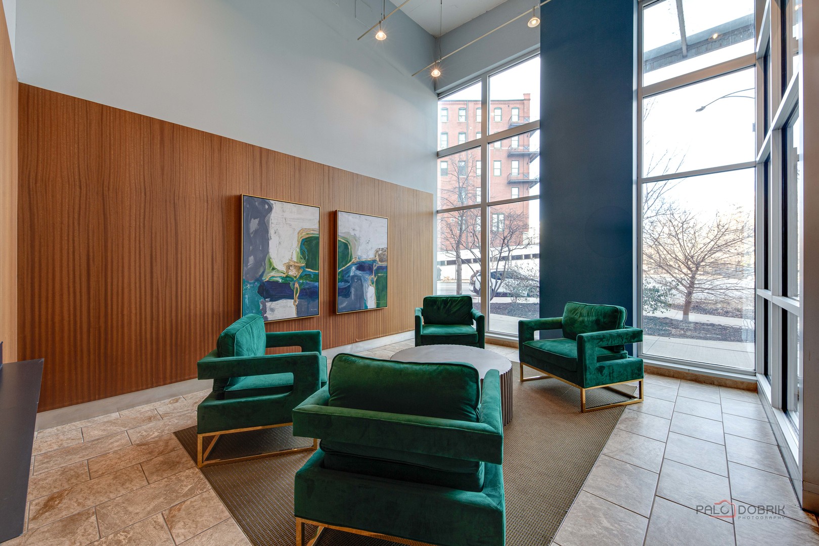 1600 South Indiana Avenue, Unit 803 Chicago, IL 60616 - Photo 3 of 24 a living room with furniture and a large window