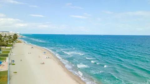 $735,000 | 1194 Hillsboro Mile, Unit 72, Hillsboro Beach, FL 33064