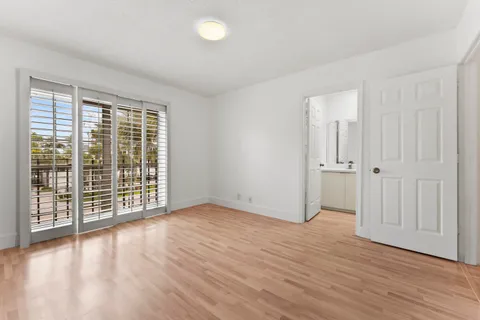 $735,000 | 1194 Hillsboro Mile, Unit 72, Hillsboro Beach, FL 33064