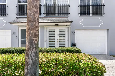 $735,000 | 1194 Hillsboro Mile, Unit 72, Hillsboro Beach, FL 33064