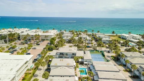 $735,000 | 1194 Hillsboro Mile, Unit 72, Hillsboro Beach, FL 33064