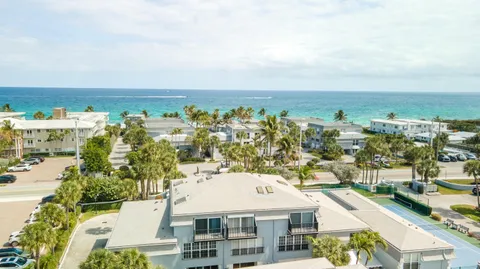 $735,000 | 1194 Hillsboro Mile, Unit 72, Hillsboro Beach, FL 33064