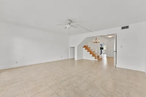 $735,000 | 1194 Hillsboro Mile, Unit 72, Hillsboro Beach, FL 33064