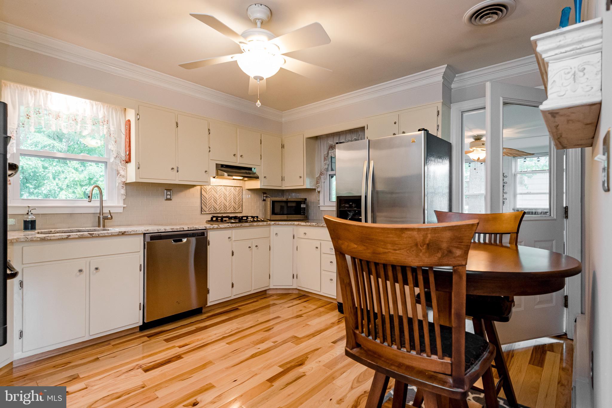 20 Brookfield Road Pasadena, MD 21122 - Photo 16 of 71