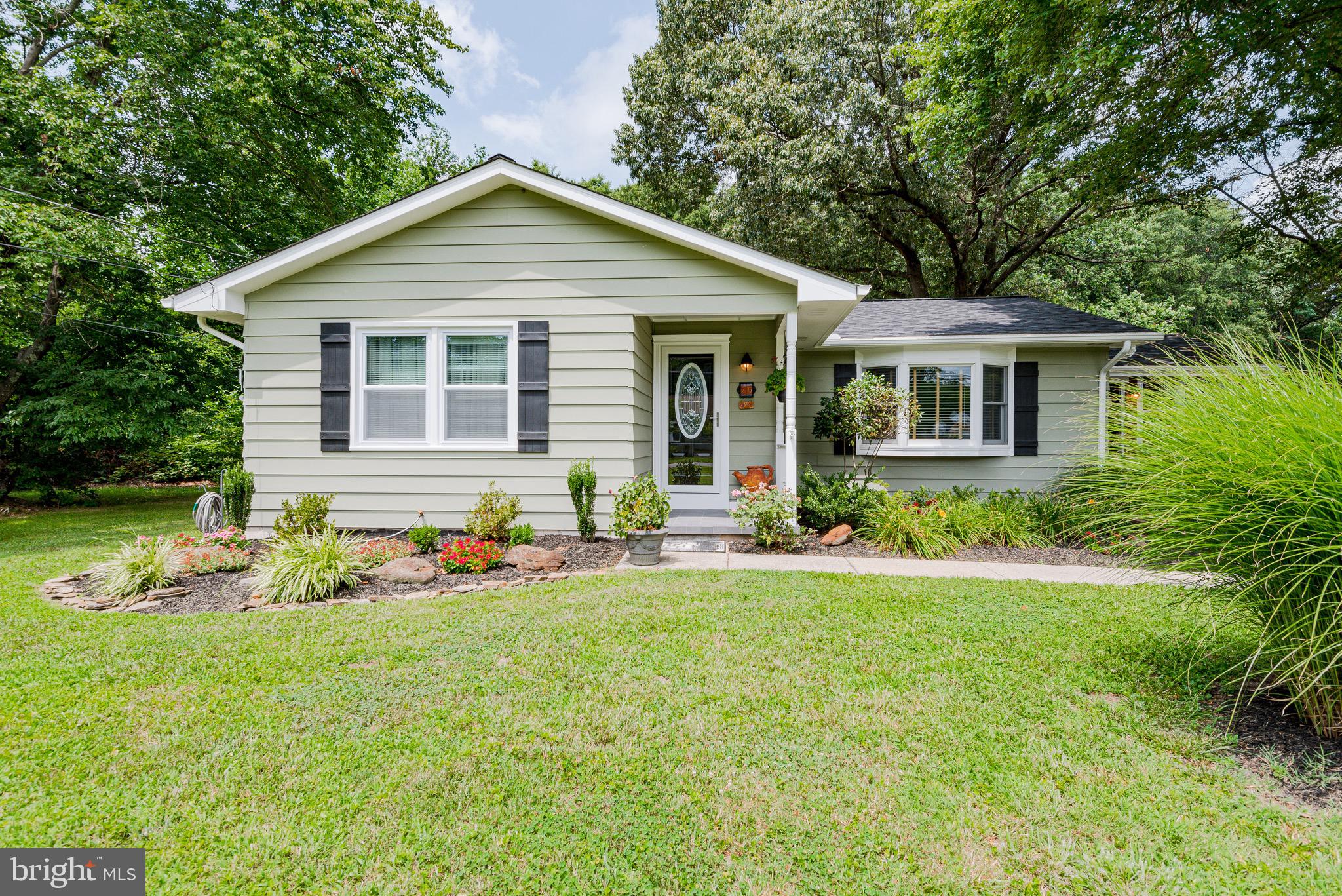 20 Brookfield Road Pasadena, MD 21122 - Photo 3 of 71