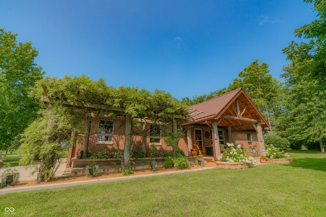 $549,000 | 3999 West 950 South, Waveland, IN 47989