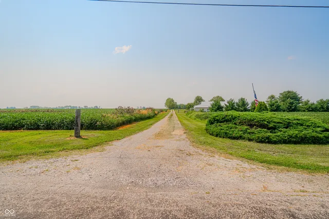 $549,000 | 3999 West 950 South, Waveland, IN 47989