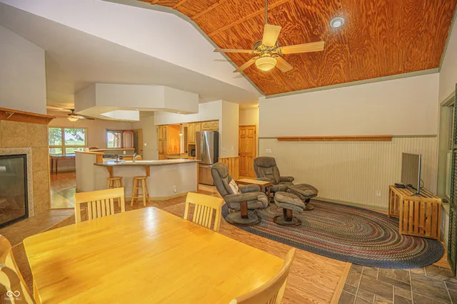 $549,000 | 3999 West 950 South, Waveland, IN 47989