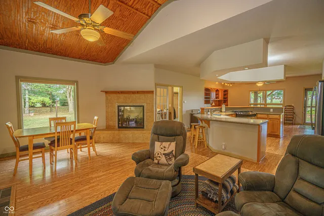 $549,000 | 3999 West 950 South, Waveland, IN 47989