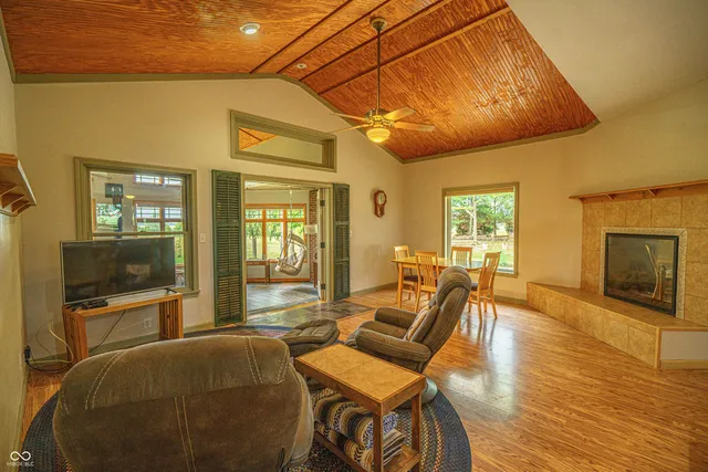 $549,000 | 3999 West 950 South, Waveland, IN 47989