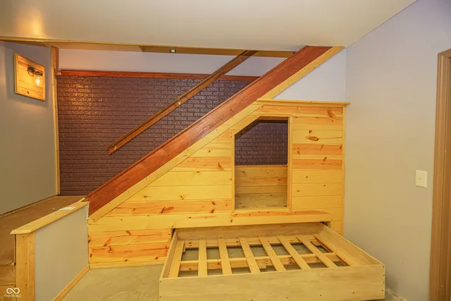 $549,000 | 3999 West 950 South, Waveland, IN 47989