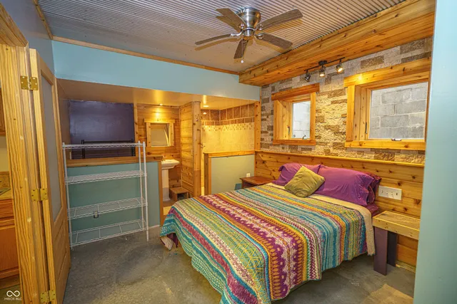 $549,000 | 3999 West 950 South, Waveland, IN 47989