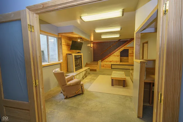 $549,000 | 3999 West 950 South, Waveland, IN 47989