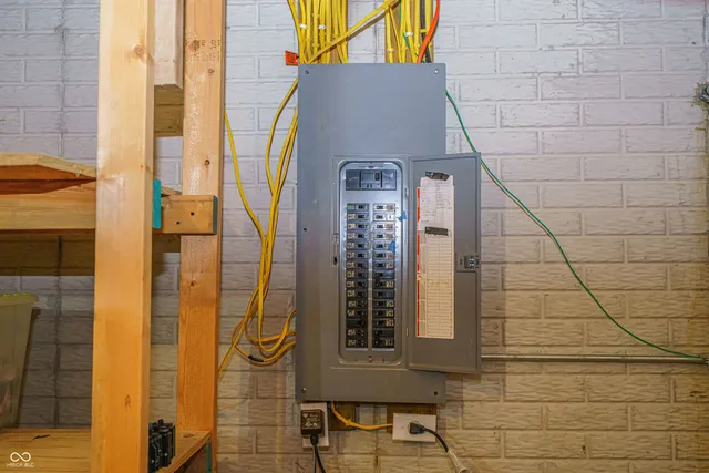 $549,000 | 3999 West 950 South, Waveland, IN 47989