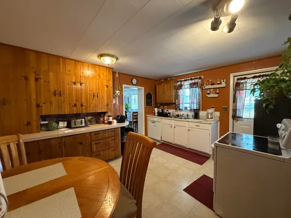 $440,000 | 49 Hemlock Street, Sabattus, ME 04280
