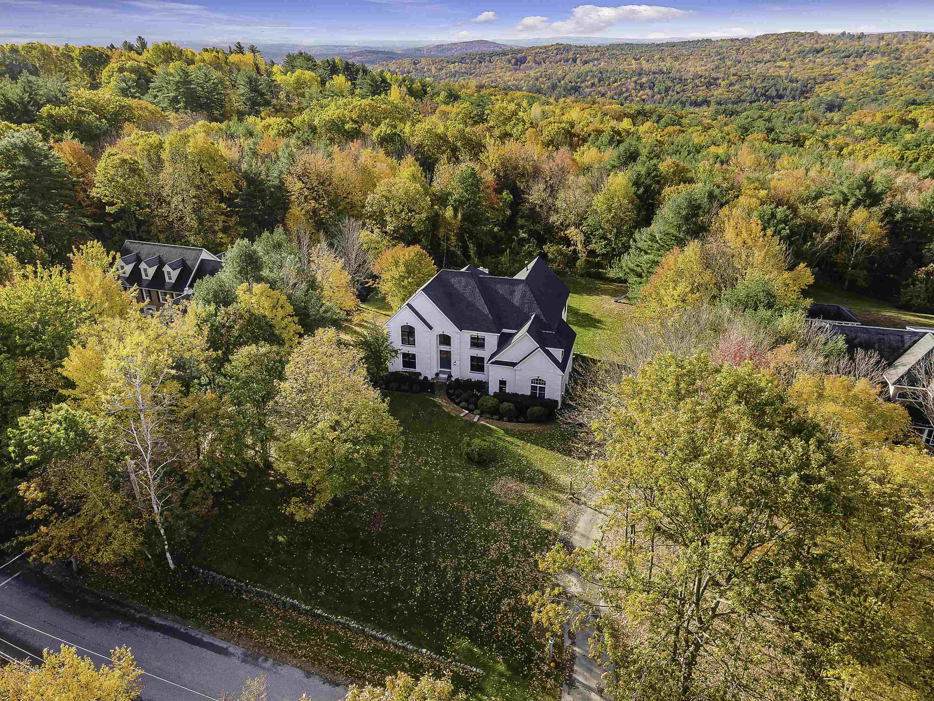 86 King Road Bedford, NH 03110 - Photo 35 of 40