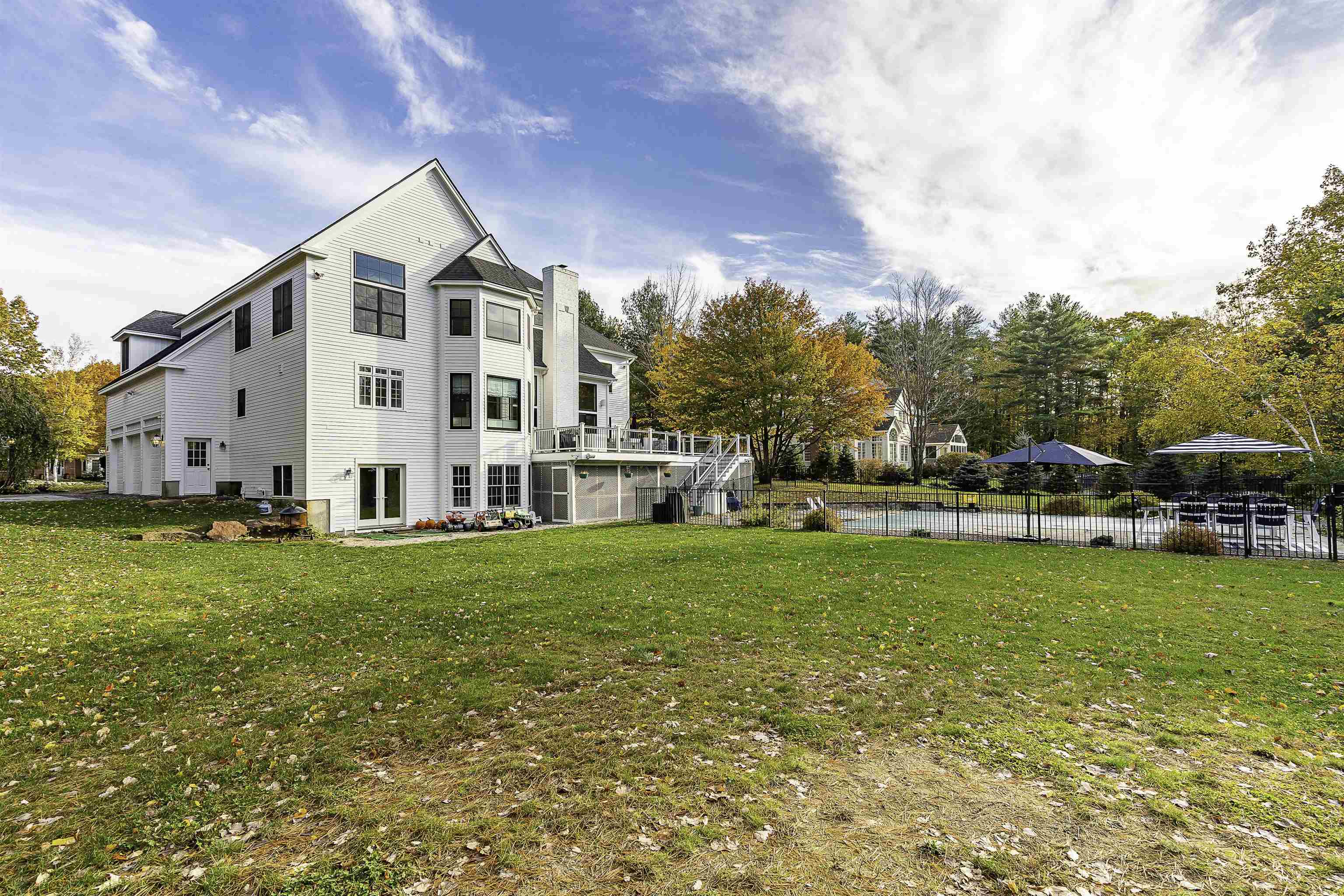 86 King Road Bedford, NH 03110 - Photo 39 of 40