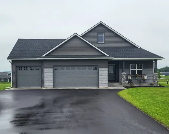$624,900 | 5262 195th Street, Chippewa Falls, WI 54729