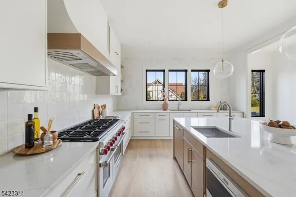 $4,650,000 | 15 Sparta Road, Short Hills, NJ 07078