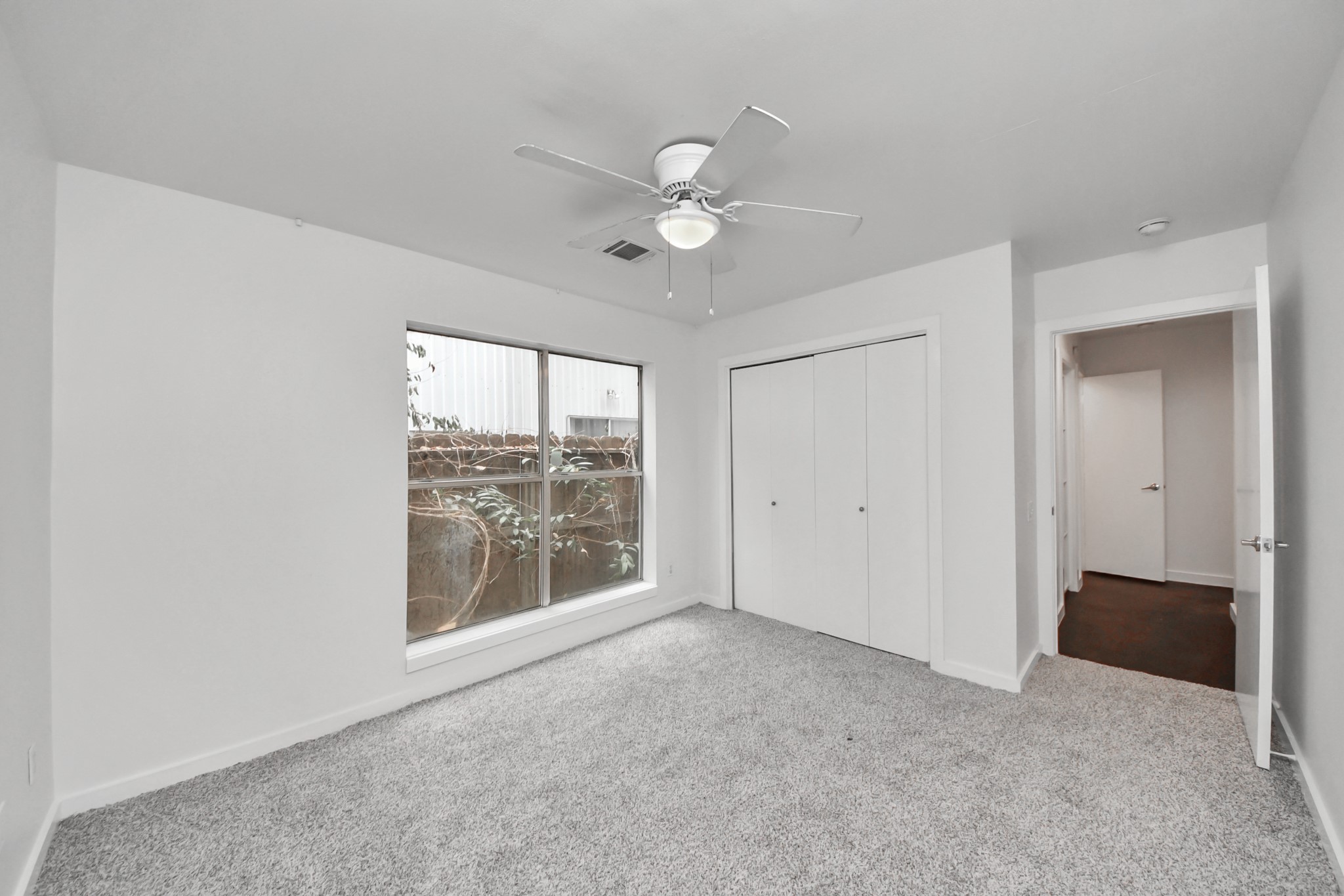 1428 Bailey Street Houston, TX 77019 - Photo 25 of 38