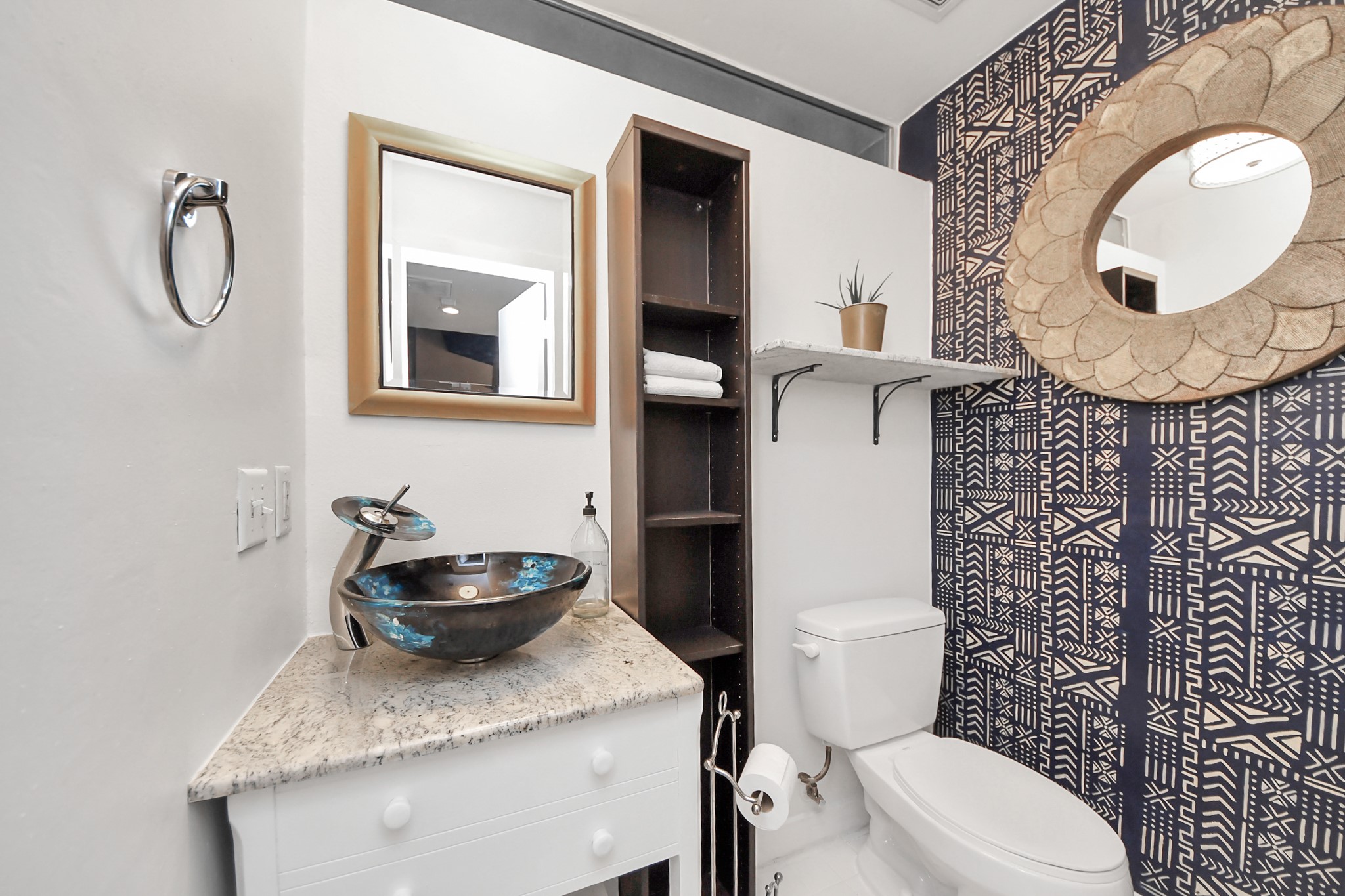 1428 Bailey Street Houston, TX 77019 - Photo 27 of 38