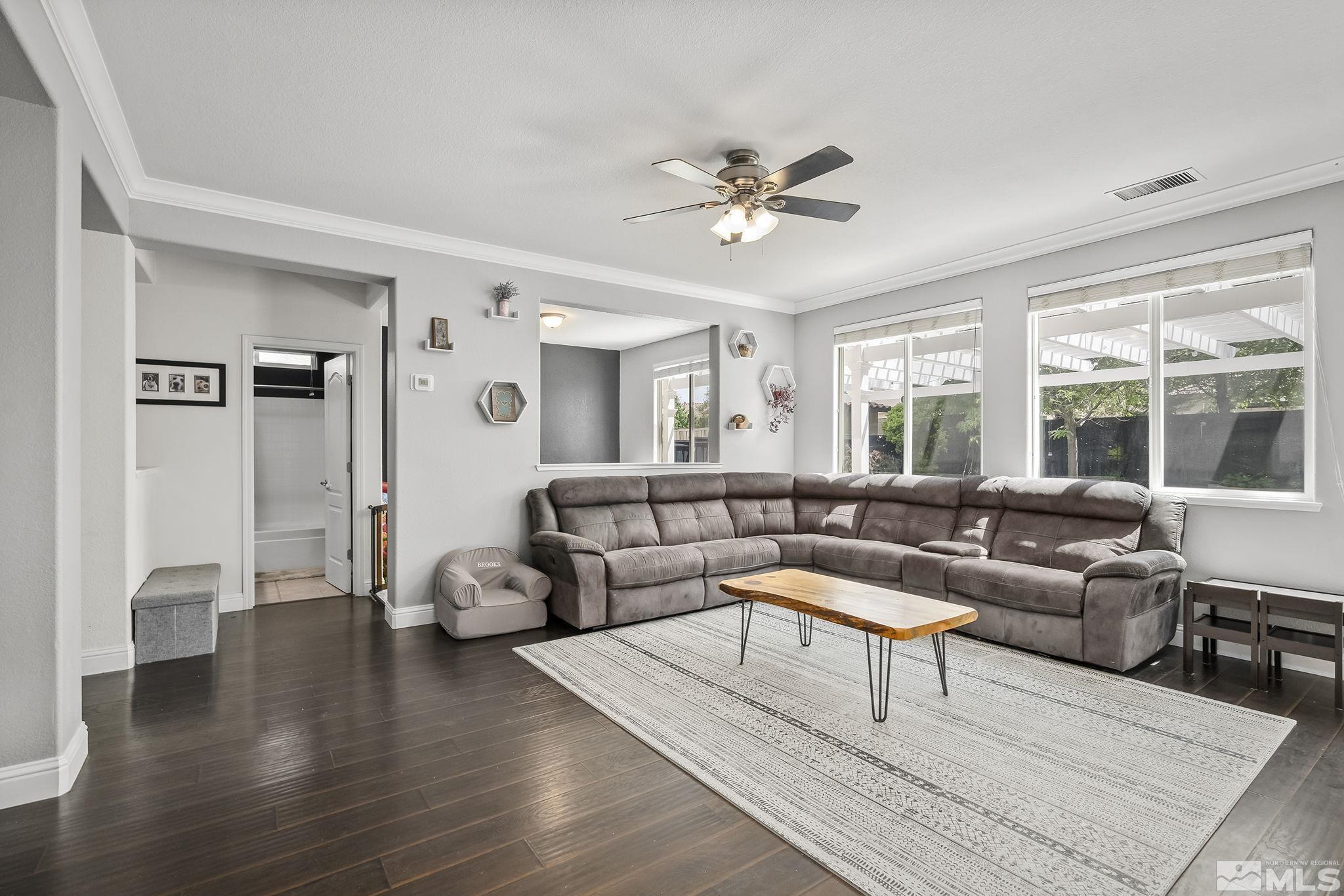 11340 Torino Way Reno, NV 89521 - Photo 4 of 29 Photo 4