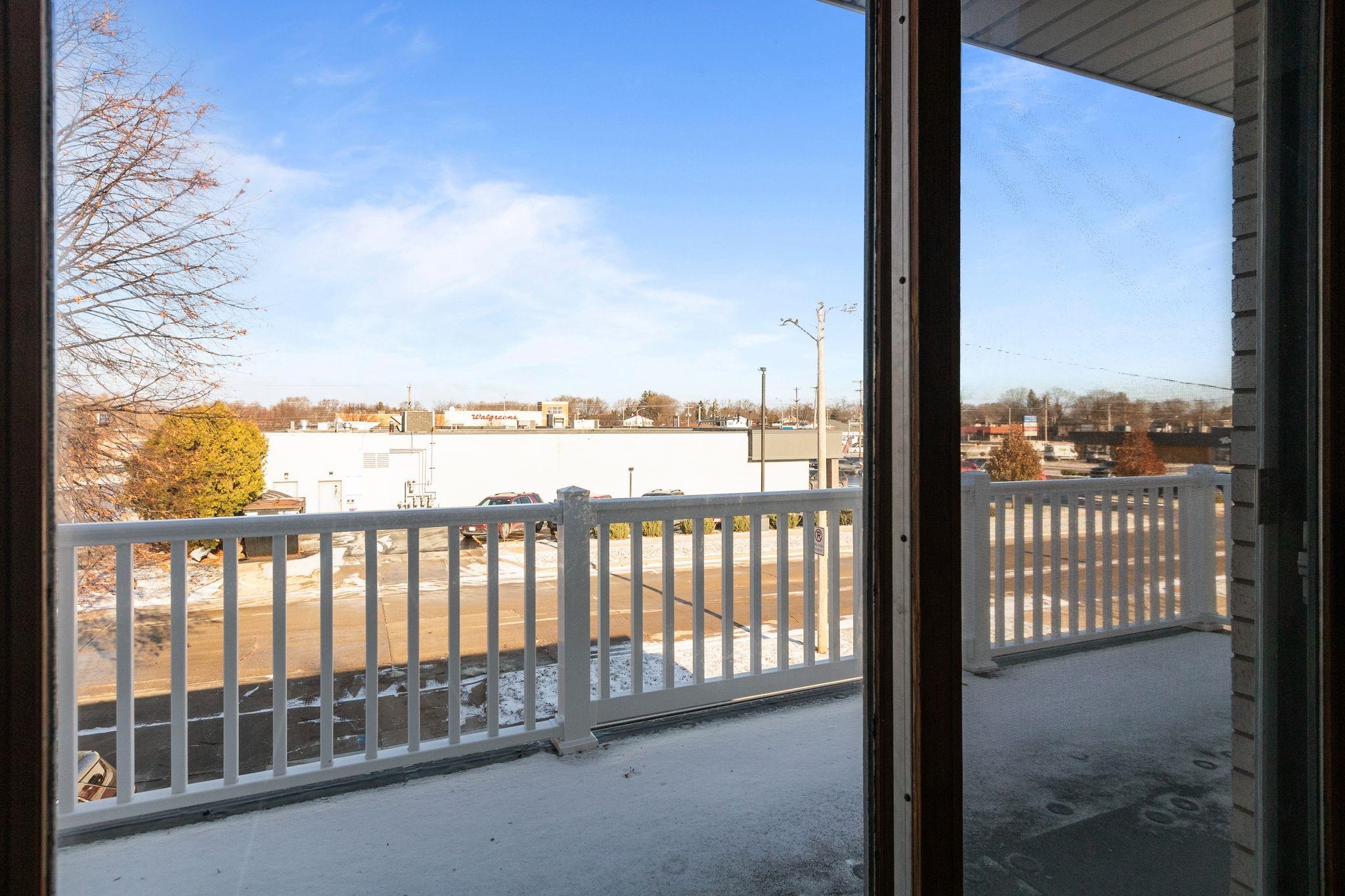 701 East Longview Drive Appleton, WI 54911 - Photo 16 of 30