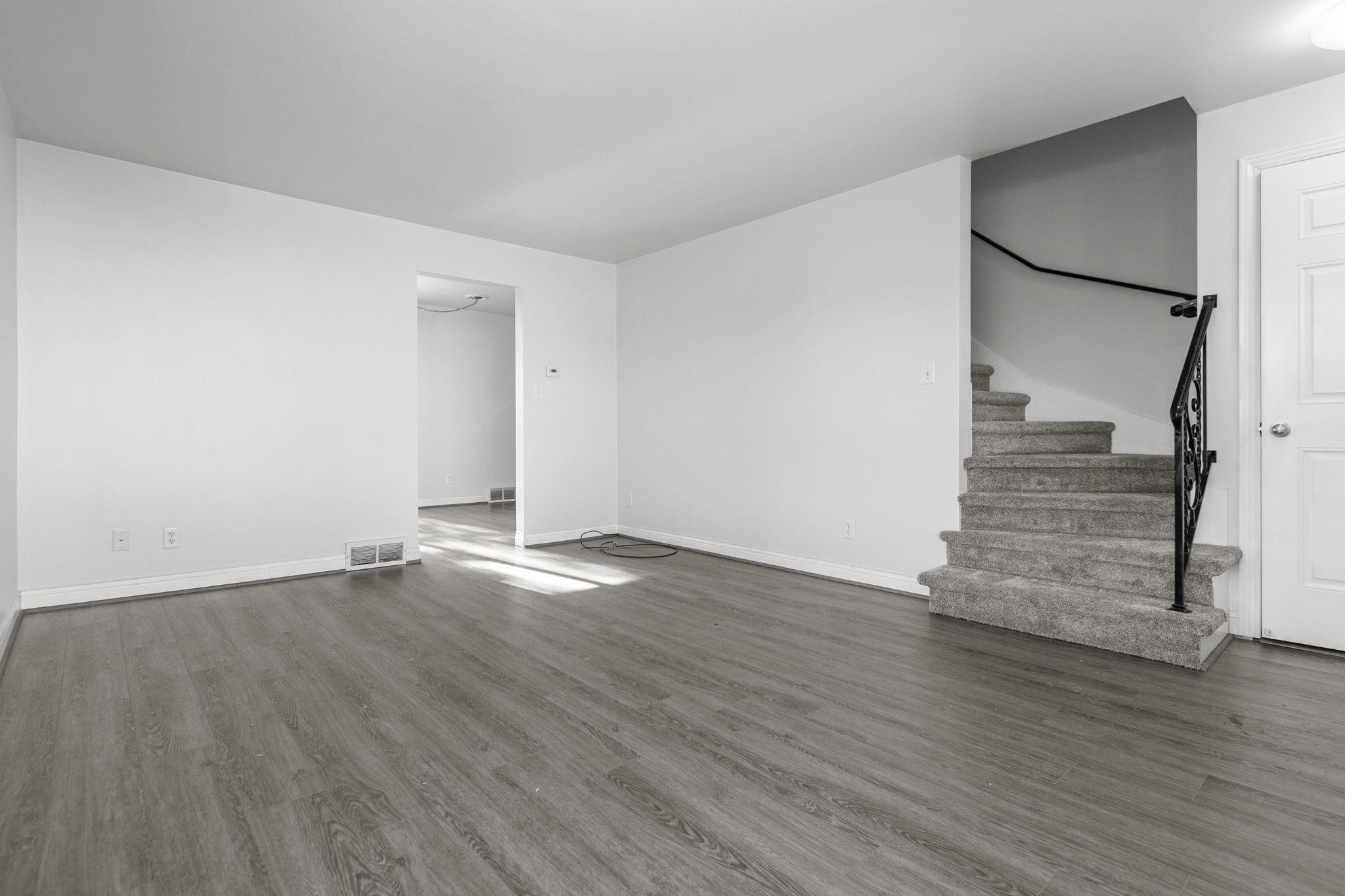 701 East Longview Drive Appleton, WI 54911 - Photo 4 of 30