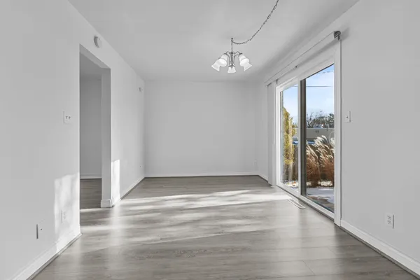 $450,000 | 701 East Longview Drive, Appleton, WI 54911