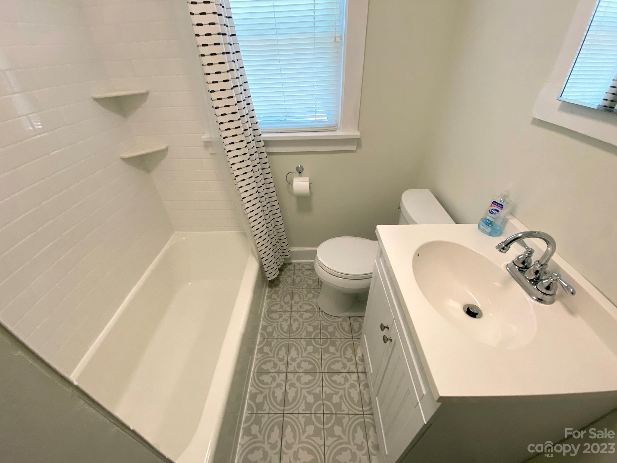 227 Turnpike Road Brevard, NC 28712 - Photo 17 of 38 Gallery Image 17