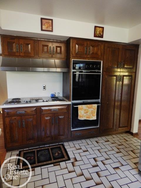54095 Baker Road New Baltimore, MI 48047 - Photo 9 of 57