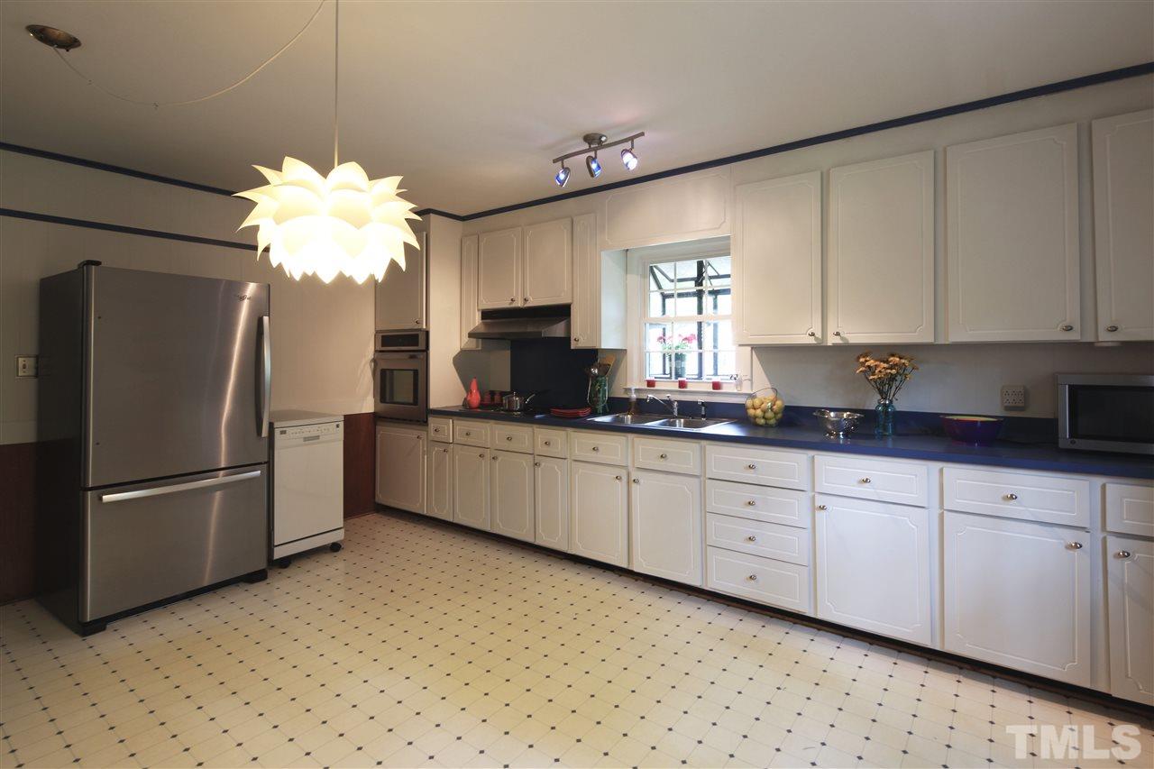 3405 Mason Place Raleigh, NC 27604 - Photo 3 of 15