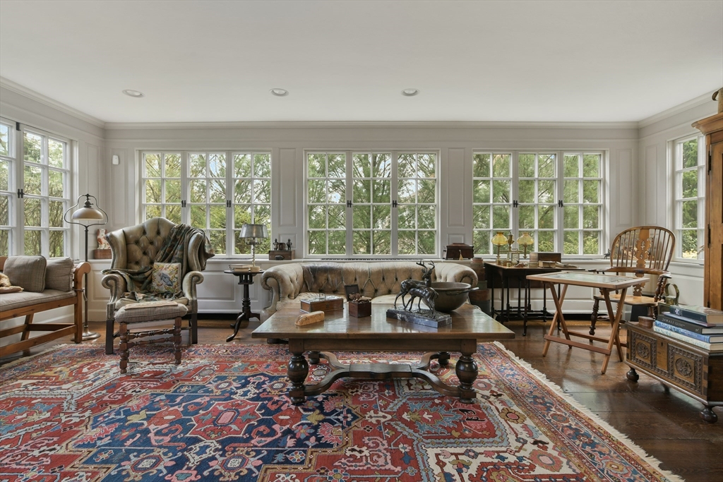37 Somerset Road Lexington, MA 02420 - Photo 11 of 17 Gallery Image 11