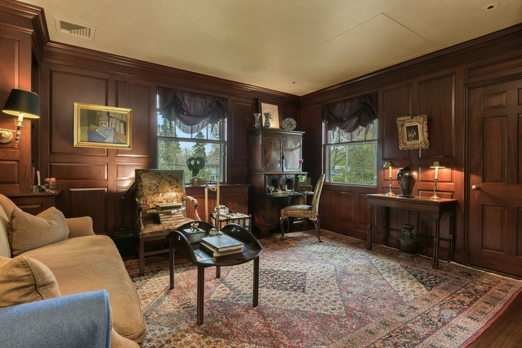 37 Somerset Road Lexington, MA 02420 - Photo 12 of 17 Gallery Image 12