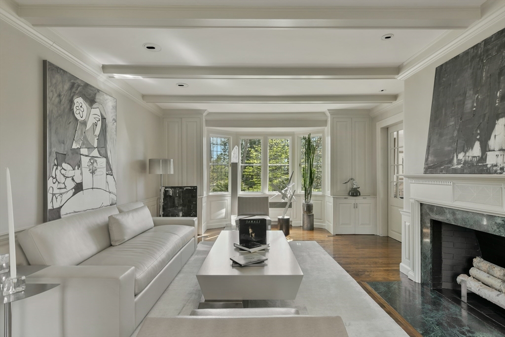 37 Somerset Road Lexington, MA 02420 - Photo 4 of 17 Gallery Image 4