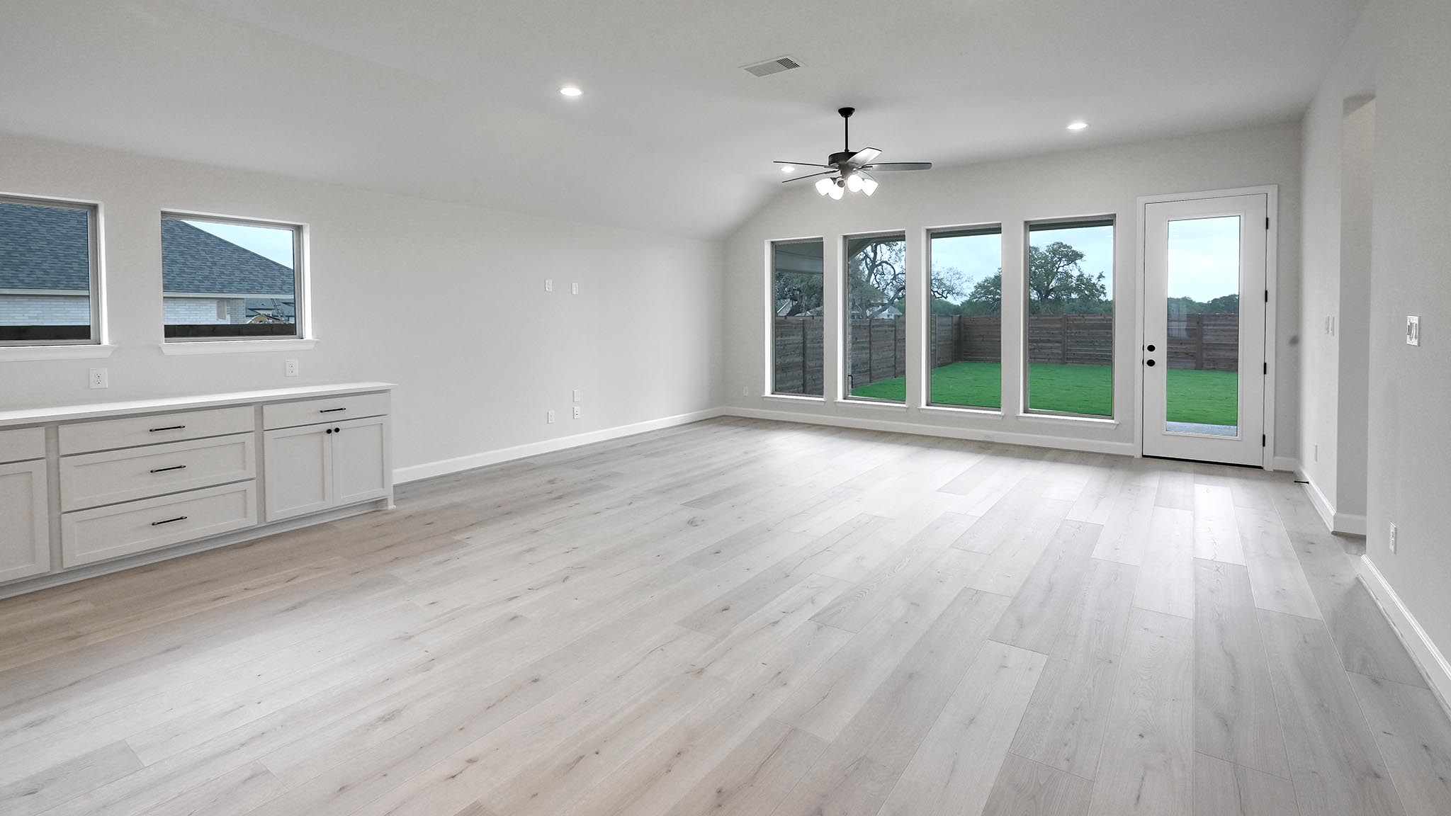 308 Foxfire Cove Lockhart, TX 78644 - Photo 12 of 31