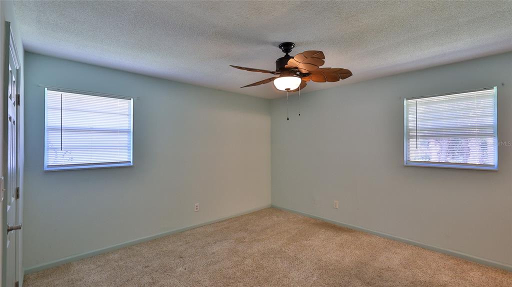 725 Green Road New Smyrna Beach, FL 32168 - Photo 11 of 40
