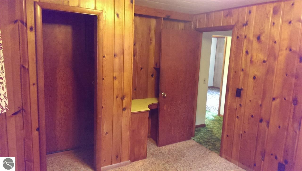 4231 West Remus Road Mount Pleasant, MI 48858 - Photo 31 of 41 1785323-30.JPG