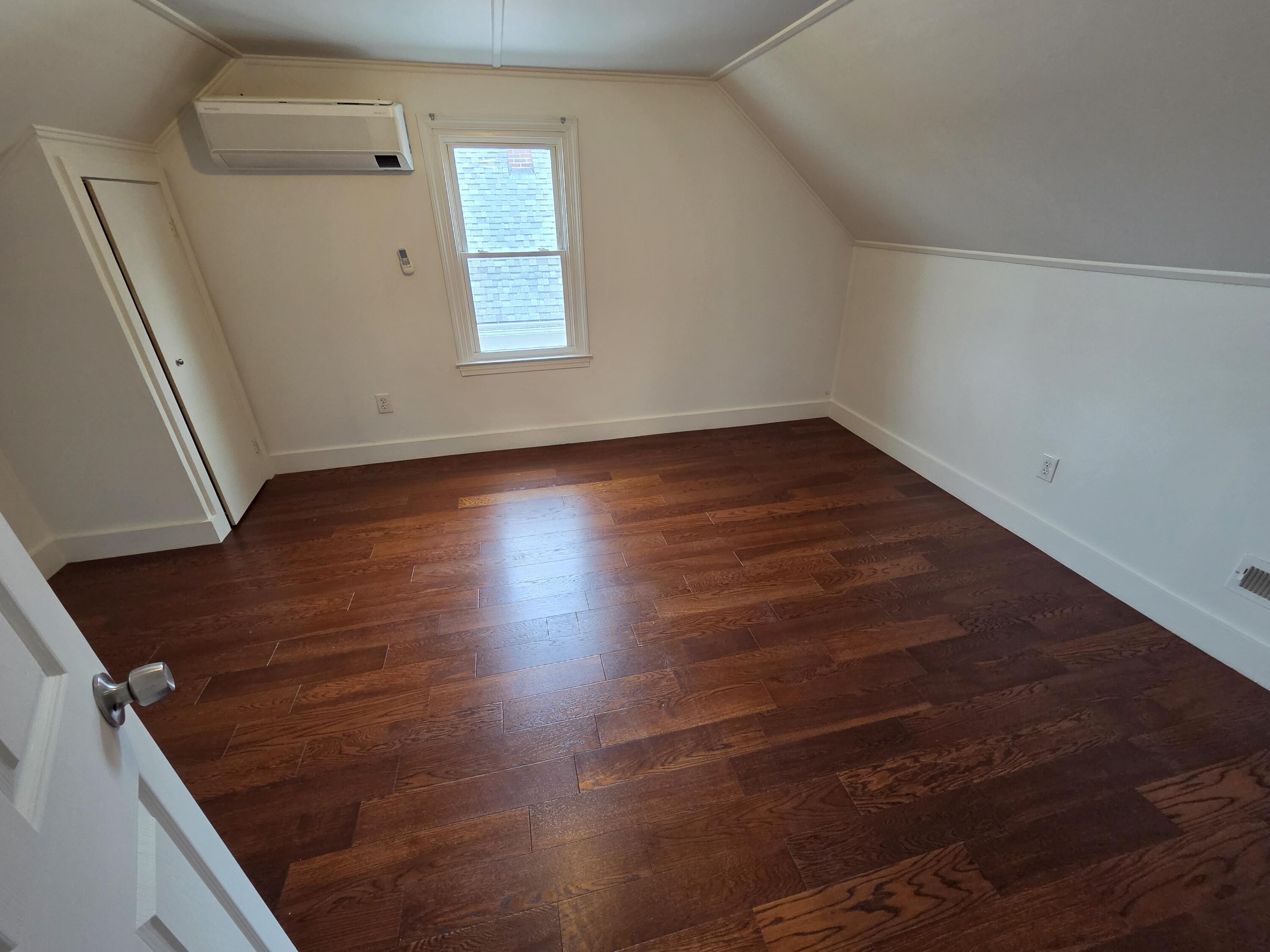 35 Webber Avenue Lewiston, ME 04240 - Photo 11 of 24 20260514_101142
