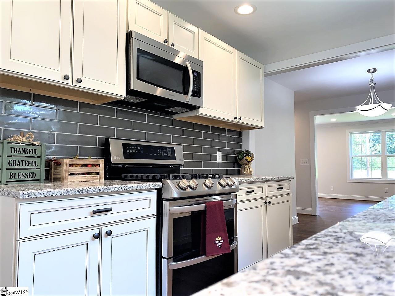 102 Garner Road Pickens, SC 29671 - Photo 12 of 23