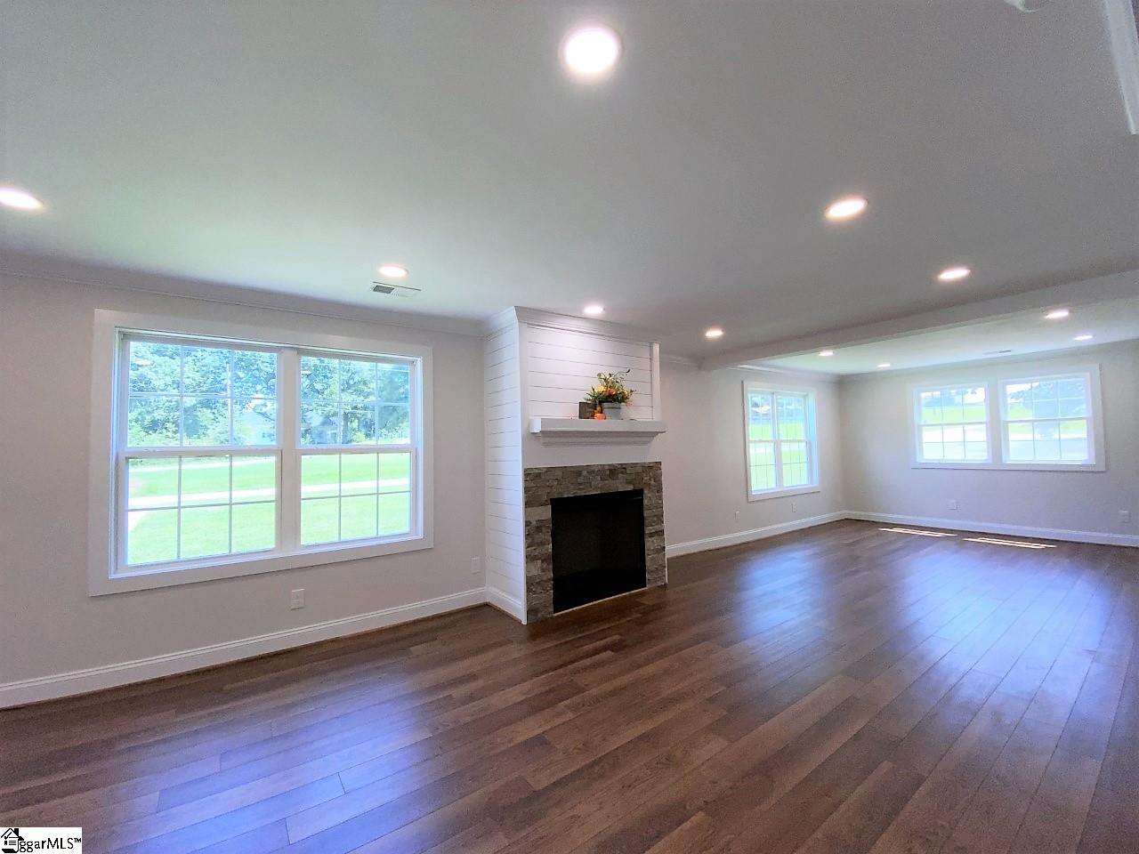 102 Garner Road Pickens, SC 29671 - Photo 9 of 23