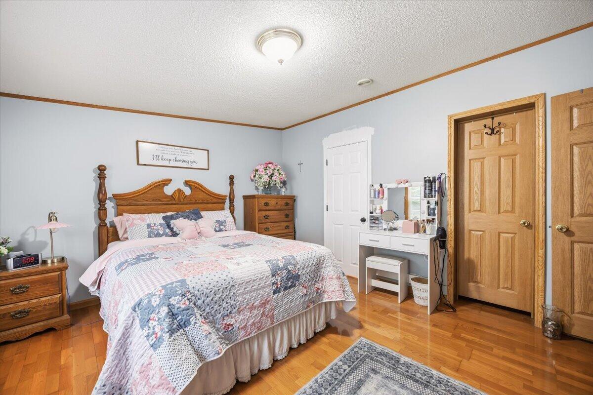 271 Mountain Road Arundel, ME 04046 - Photo 15 of 39
