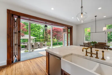 $3,399,900 | Undisclosed Address, Nashville, TN 37204