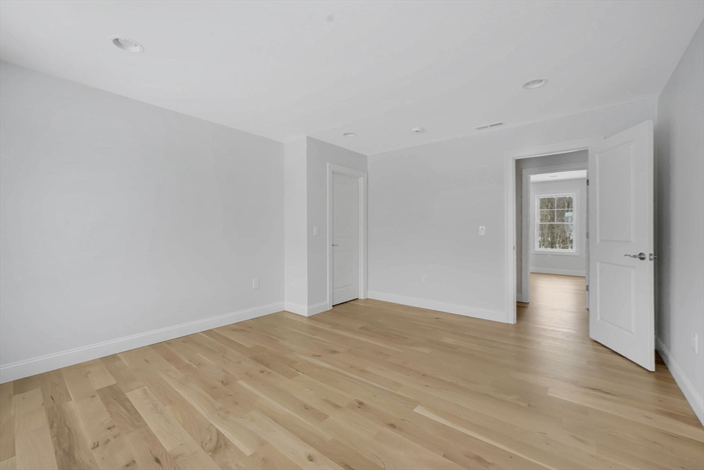 37 Balsam Hl Road Ludlow, MA 01056 - Photo 28 of 41