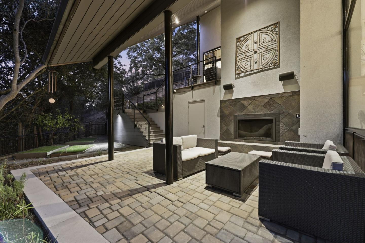 217 Mistletoe Road Los Gatos, CA 95032 - Photo 119 of 126 Gallery Image 119
