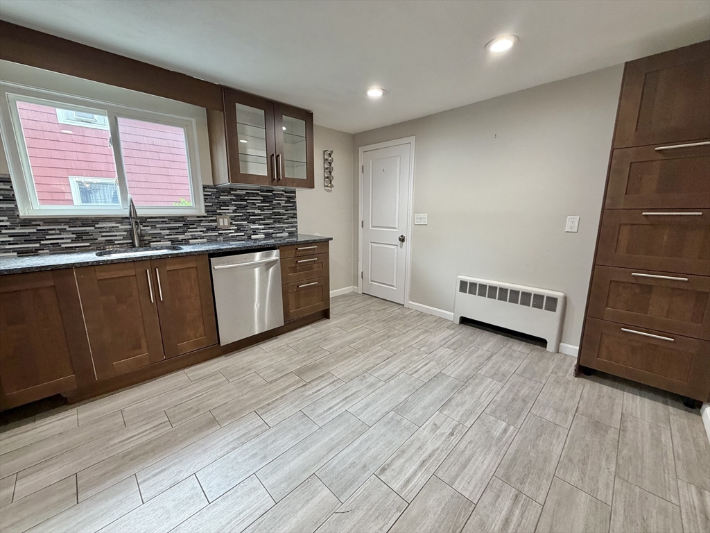 41 Townly Road, Unit 1 Watertown, MA 02472 - Photo 7 of 24 Gallery Image 7