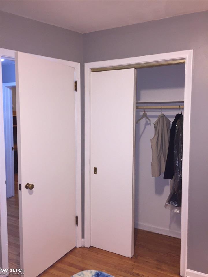 21131 Moross Road Grosse Pointe, MI 48236 - Photo 15 of 25